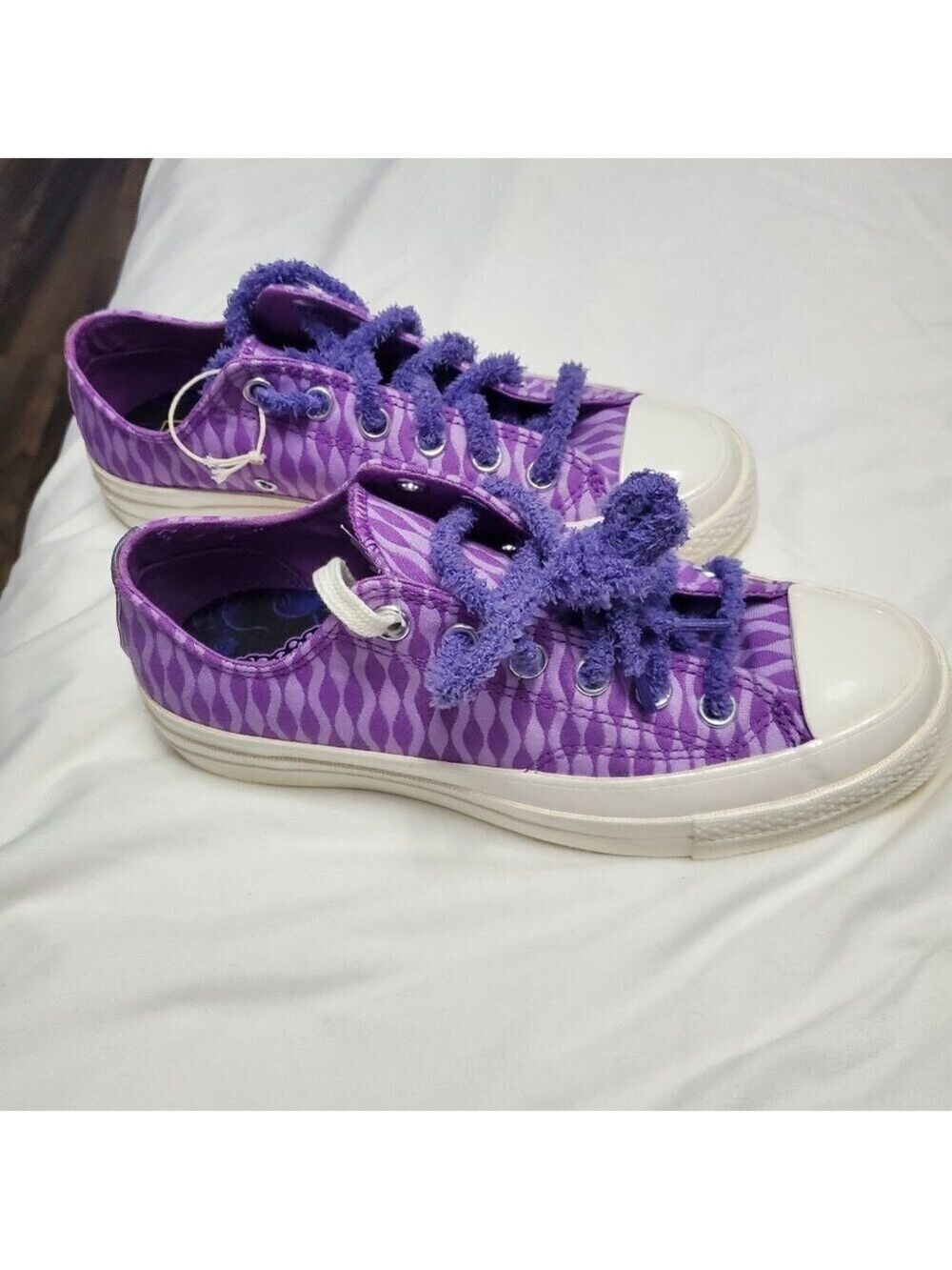 Converse Chuck Taylor All Star Low Top Purple Wavy Fuzzy Lace Sneakers 5M/7W